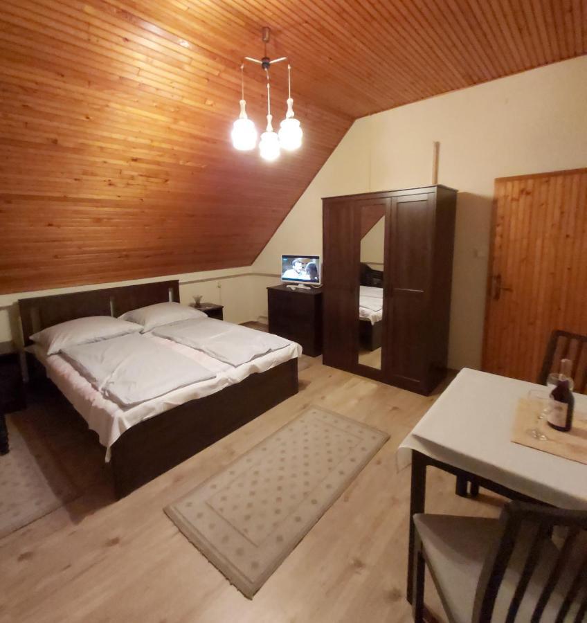 Marika-Lak Apartamento Siófok Exterior foto